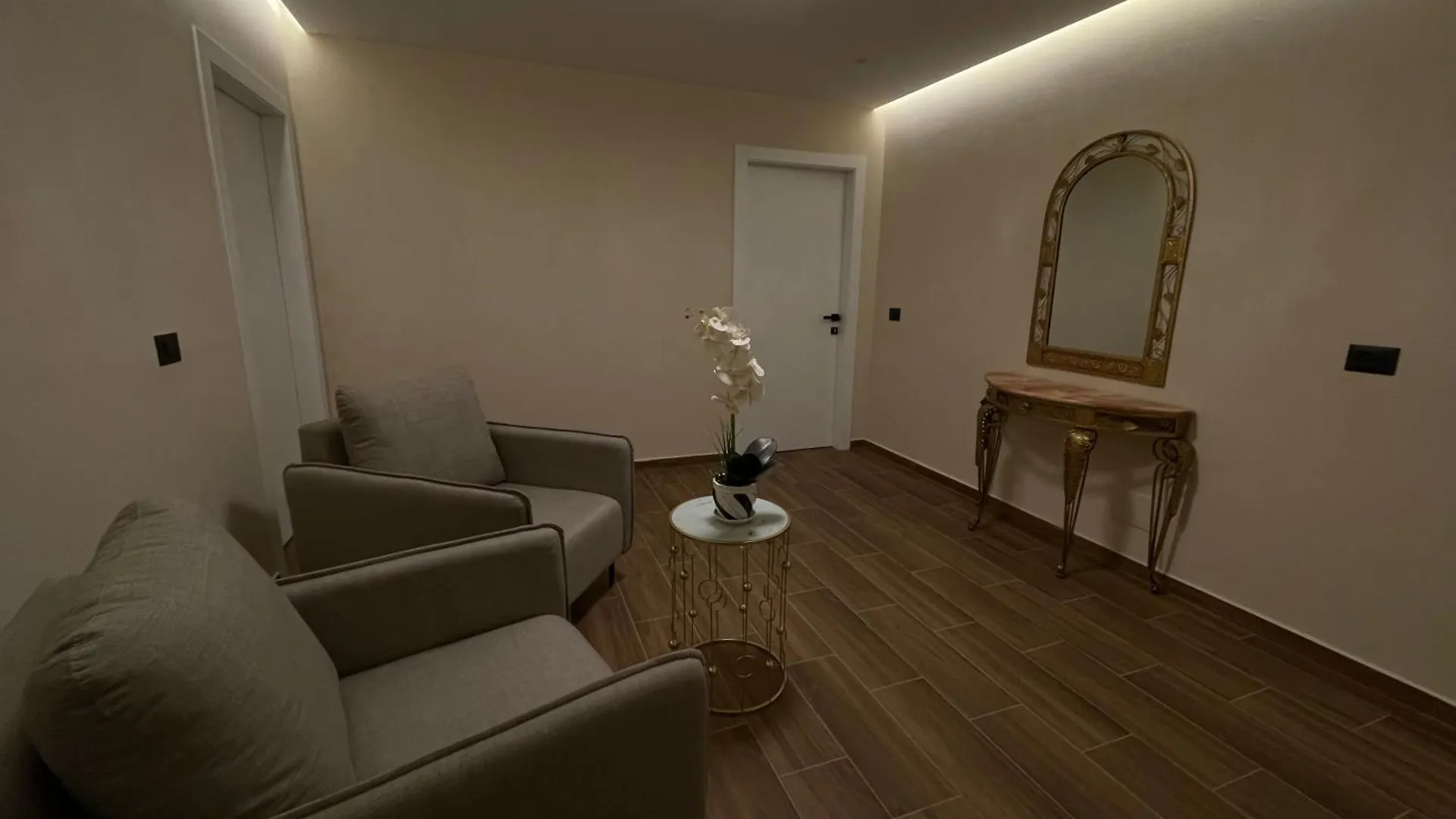 Vila Kafexhi ポグラデツ